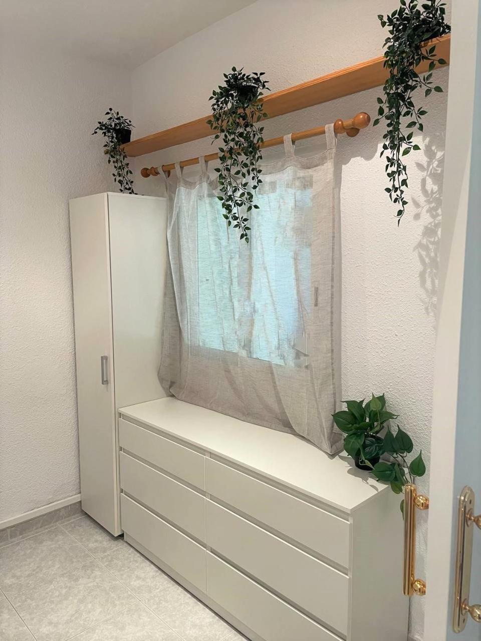 Apartamento En Platja Sant Pol S'Agaro Con Pisicina Y Jardin Sant Feliu de Guíxols Zewnętrze zdjęcie