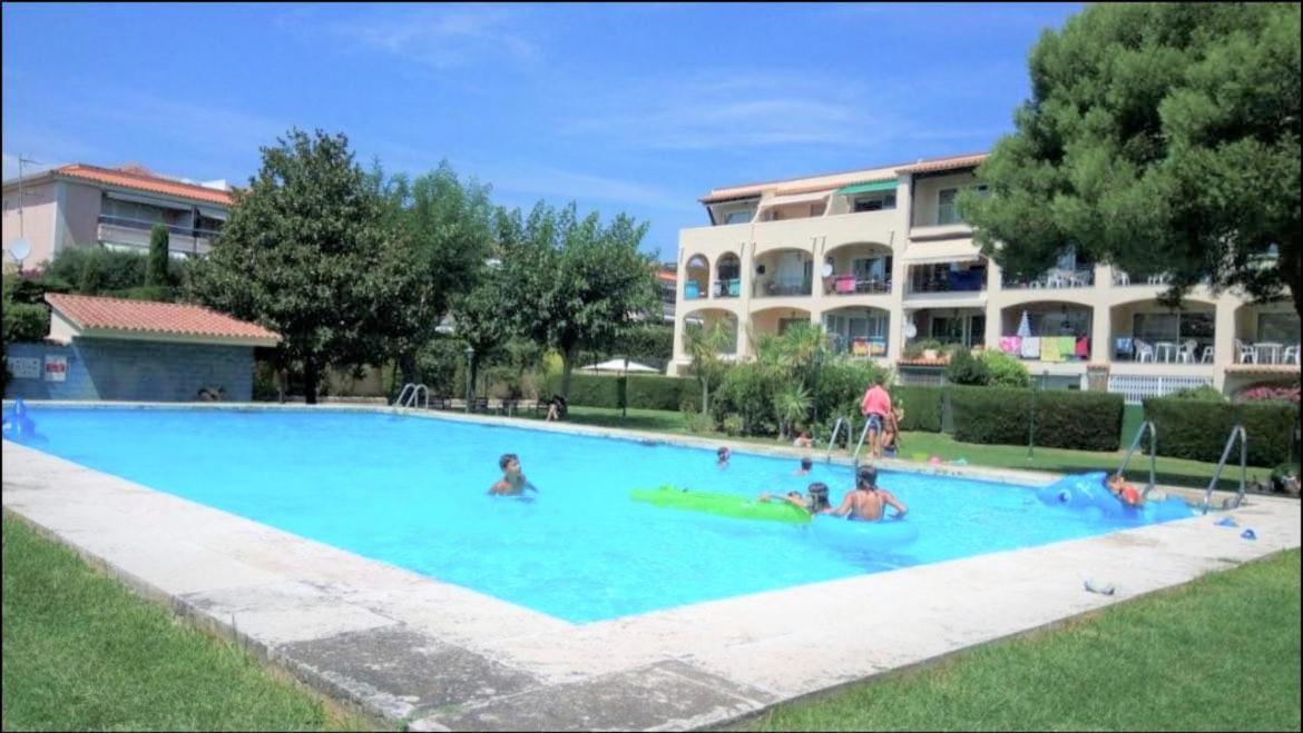 Apartamento En Platja Sant Pol S'Agaro Con Pisicina Y Jardin Sant Feliu de Guíxols Zewnętrze zdjęcie